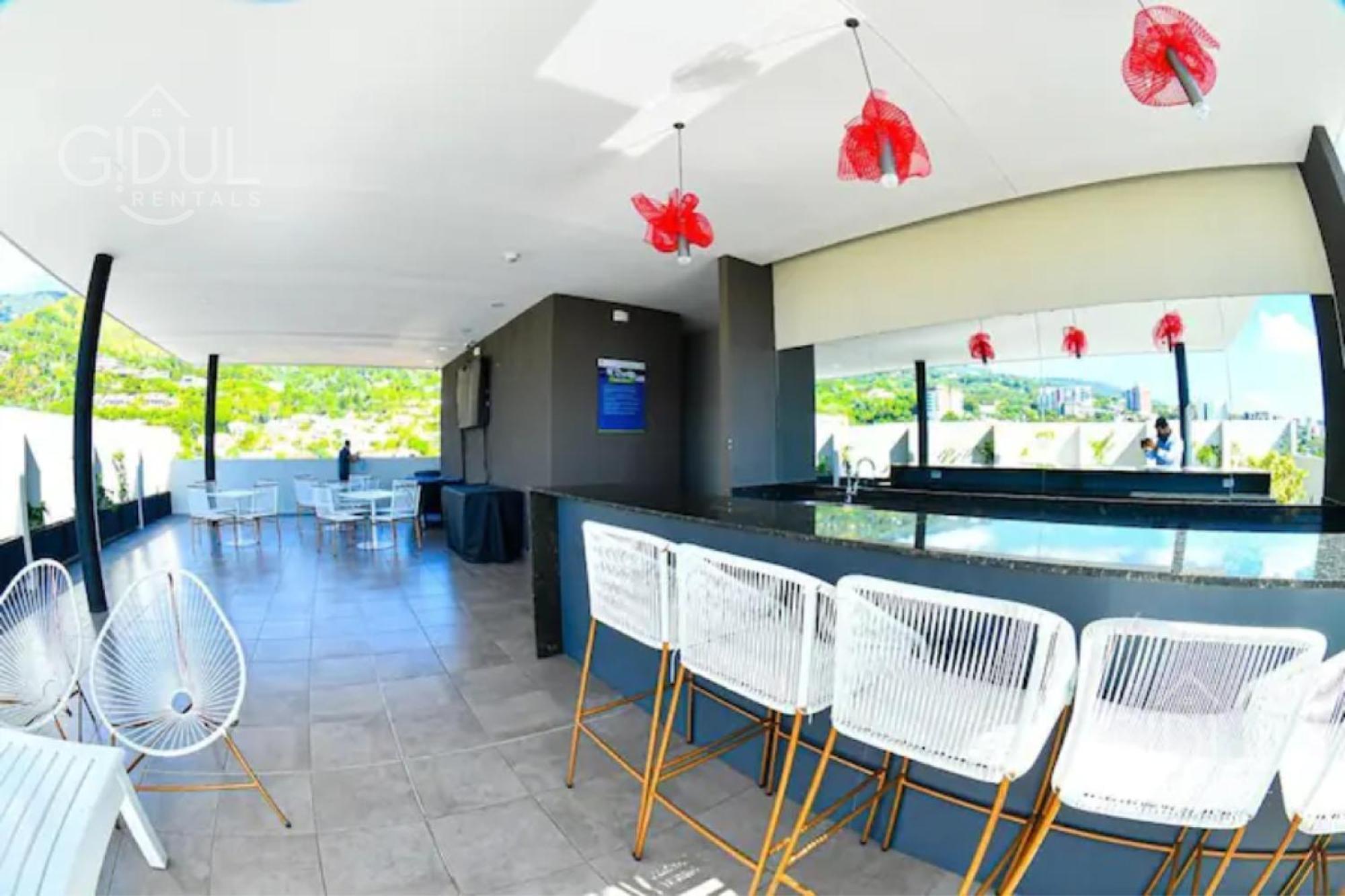 Infinity Pool Apartment San Salvador Exterior photo